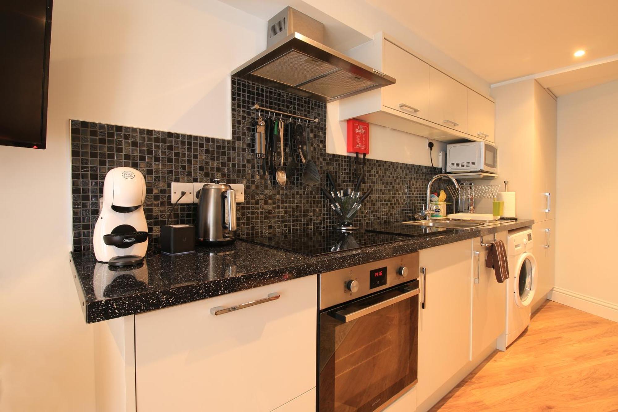 Streamside Apartments Yeovil Ngoại thất bức ảnh