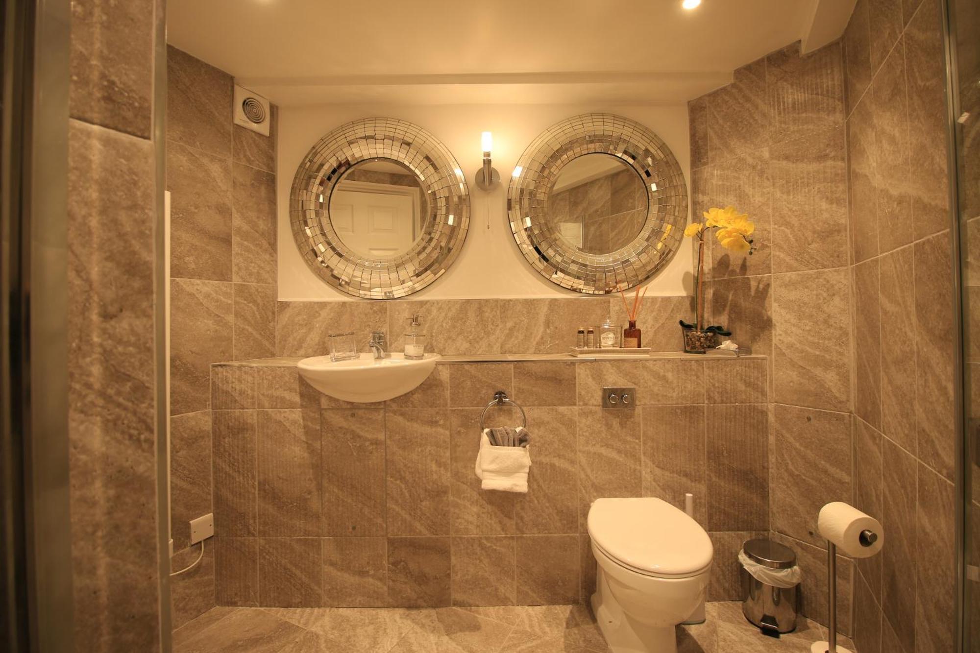 Streamside Apartments Yeovil Ngoại thất bức ảnh